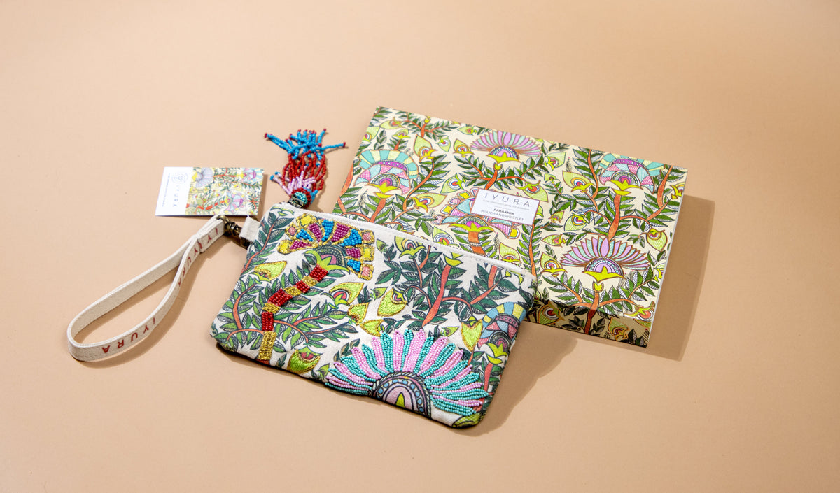 iYURA Paraania Pouch