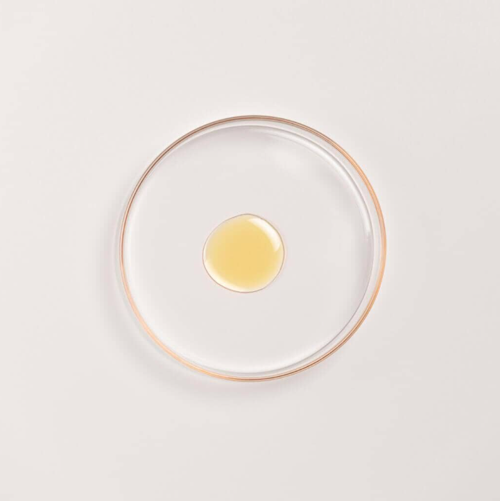 Kesaradiöl - Tägliches ayurvedisches Gesichtsöl mit Safran, Vetiver, Lakritze und Haldi