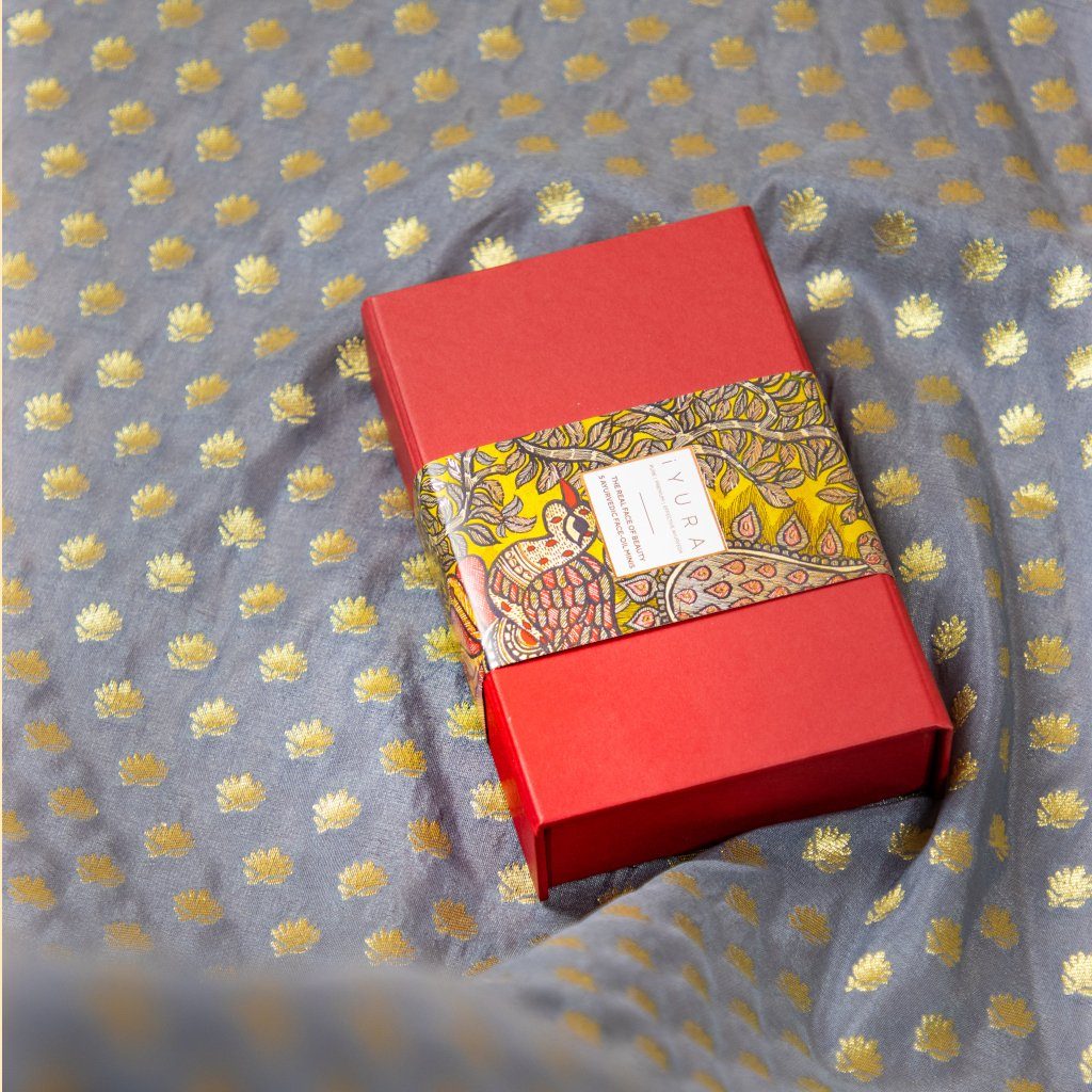 Mini-Gesichtsöl-Kit mit Layuna Persönlicher Gesichtsmassagestab